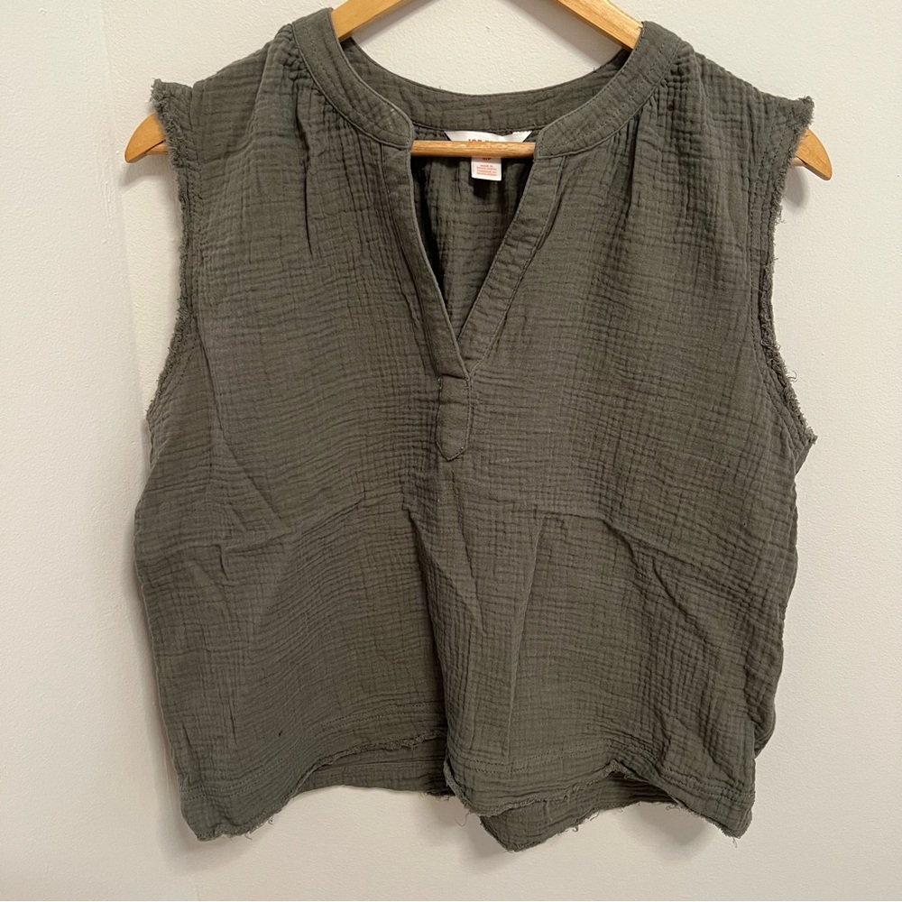 Olive Sleeveless Women's Top